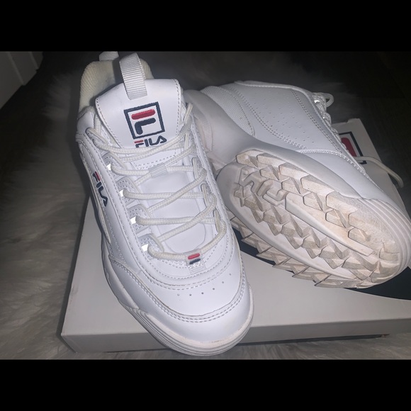 fila shoes size 2